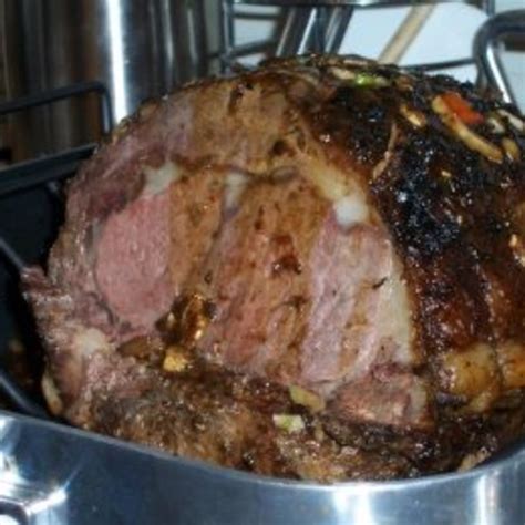 rib-roast-with-madeira-gravy-bigovencom image
