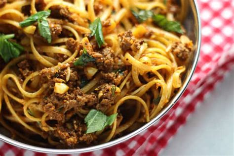 simple-beef-linguine-pasta-with-parmesan-and-basil image