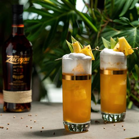 rum-fizz-cocktail-recipe-ron-zacapa image