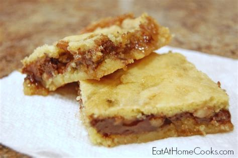 gooey-turtle-bars-eat-at-home image