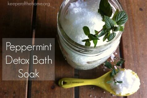 peppermint-detox-bath-soak-keeper-of-the-home image