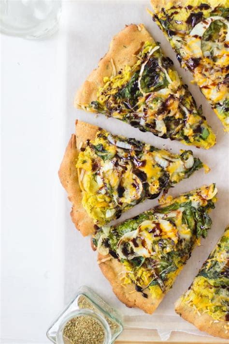 sweet-potato-and-kale-pizza-favehealthyrecipescom image