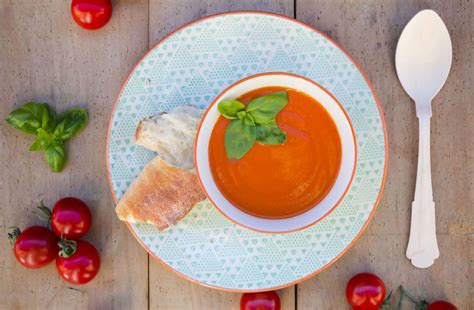 roasted-tomato-and-orange-soup-dinner-recipes-goodto image