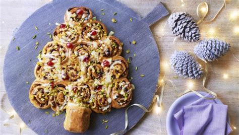tear-and-share-christmas-chelsea-buns-recipe-bbc-food image