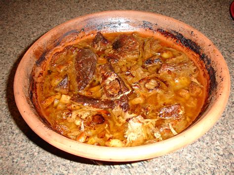 alcatra-de-terceira-portuguese-slow-cooker-pot-roast image