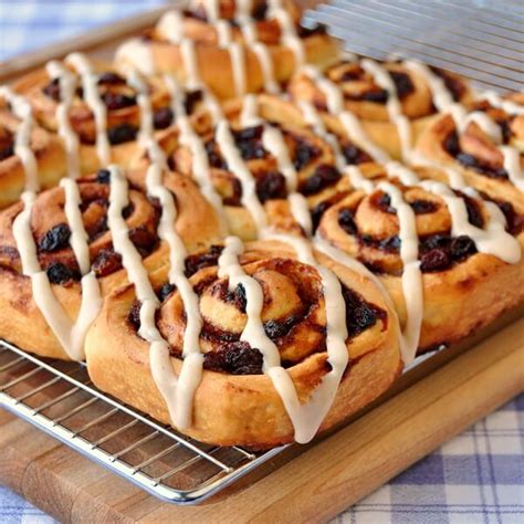 old-fashioned-cinnamon-rolls-the-no-fuss-way-our image
