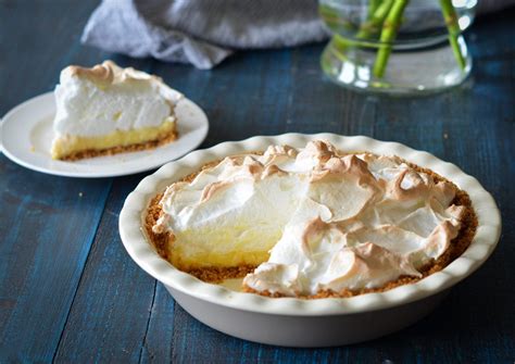 lemon-meringue-pie-once-upon-a-chef image