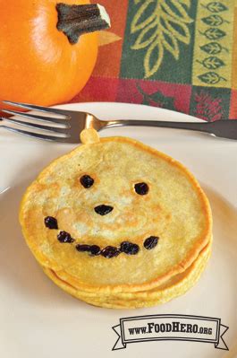 jack-o-lanterns-pumpkin-pancakes-food-hero image