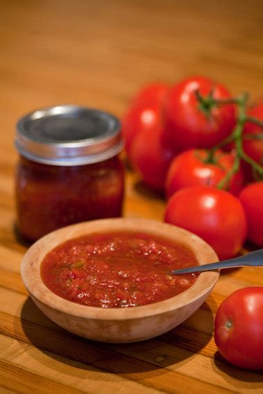 canning-recipe-zippy-tomato-sauce-mlivecom image
