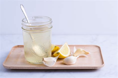 garlic-tea-benefits-and-side-effects-verywell-fit image