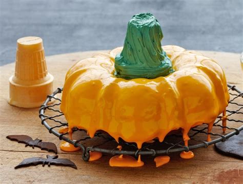 recipe-spice-pumpkin-cake-duncan-hines-canada image