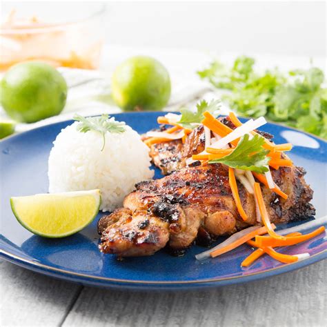vietnamese-grilled-lemongrass-chicken-thighs-the image