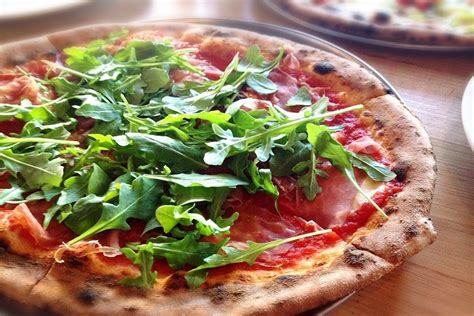 pizza-with-prosciutto-and-rocket-traditional-italian image