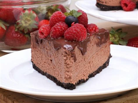 no-bake-triple-chocolate-cheesecake-divas-can-cook image