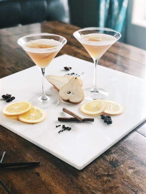 a-perfect-fall-cocktail-a-spicy-pear-martini-besos-alina image