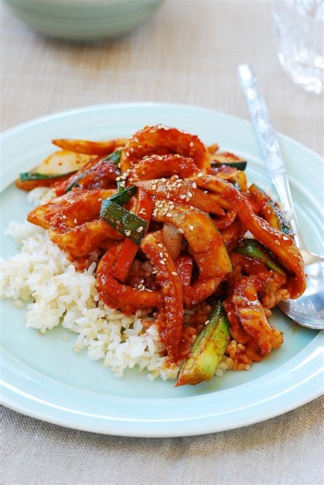 spicy-stir-fried-squid-ojingeo-bokkeum-korean-bapsang image