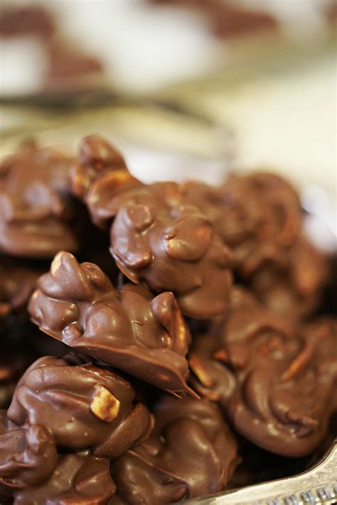 chocolate-covered-cashews-recipe-bowl-me-over image