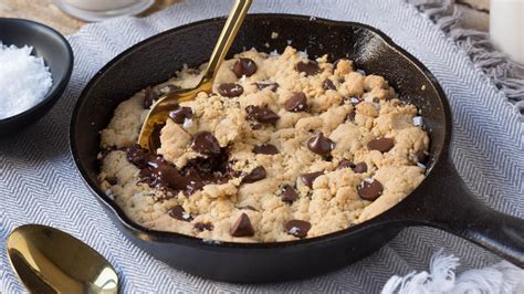 skillet-cookie-for-2-recipe-rachael-ray-show image