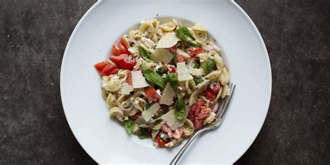 pasta-with-mozzarella-basil-tomatoes-andrew-zimmern image