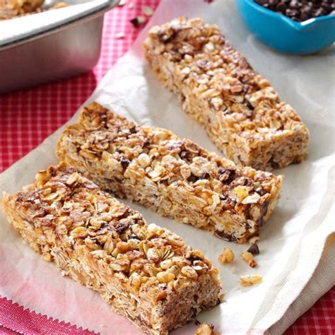 granola-cereal-bars-readers-digest-canada image