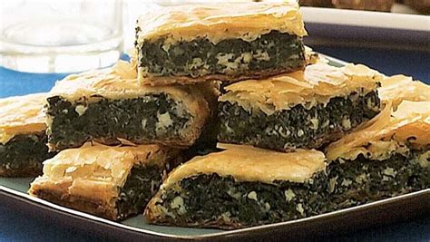 greek-spinach-feta-pie-spanakopita image