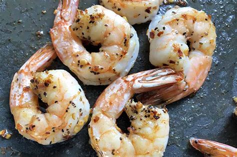 shrimp-fra-diavolo-italian-shrimp-linguine-with-spicy image