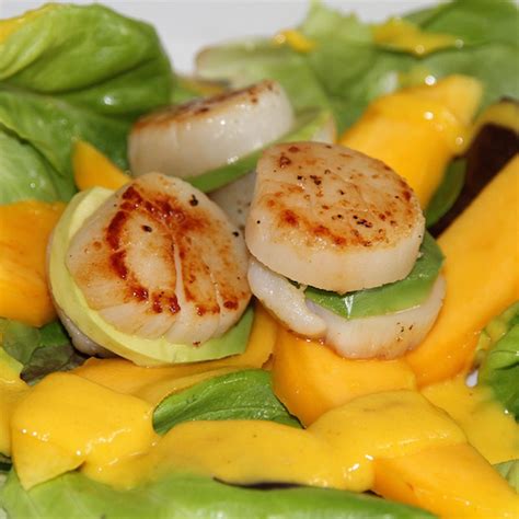 mango-salad-and-scallop-avocado-sandwich image