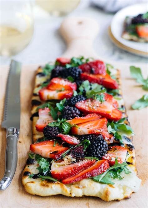 flatbread-pizza-recipe-grilled-with-berries-and image