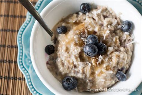 crockpot-blueberry-oatmeal-recipe-moms-with image