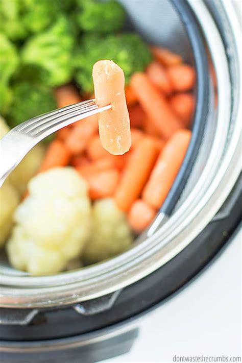 instant-pot-steamed-vegetables-broccoli-cauliflower image