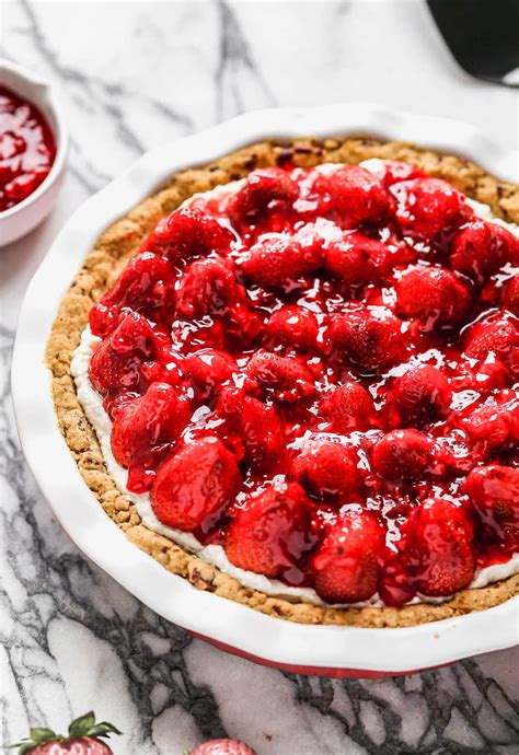 strawberry-cream-pie-wellplatedcom image
