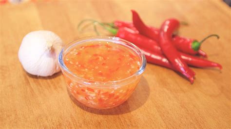 sweet-thai-chili-sauce-southeast-asian image
