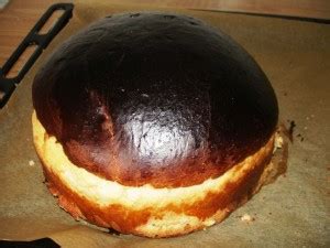 azorean-sweet-bread-massa-sovada-easy image