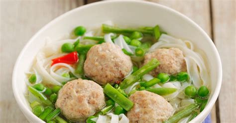 asian-noodle-soup-with-chicken-meatballs-eat image