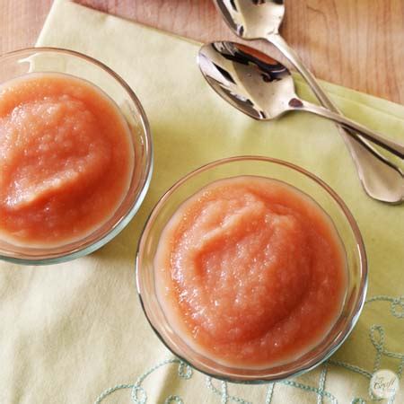homemade-applesauce-recipe-how-to-make-live image