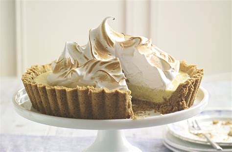 classic-key-lime-pie-with-meringue-topping-dessert image