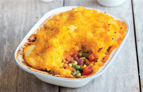 lentil-and-tomato-pie-with-golden-mash-healthy-food-guide image