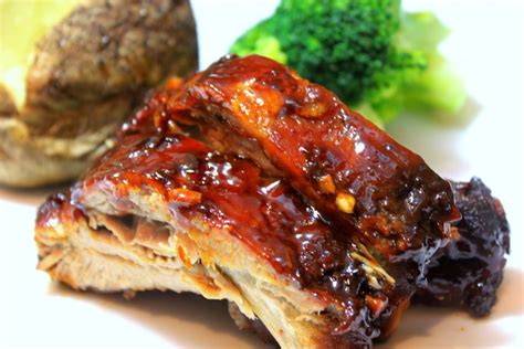 amazing-sweet-and-sticky-honey-garlic-slow-cooker-ribs image