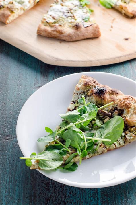watercress-pesto-pizza-with-blue-cheese-and-balsamic image