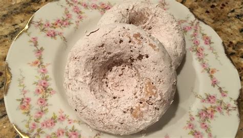 baked-cinnamon-spice-donut-recipe-breakfast-or image