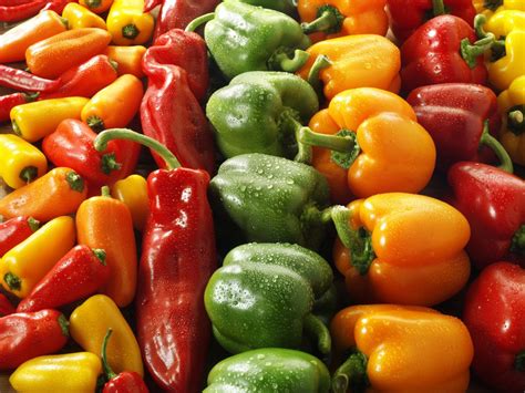 types-of-sweet-peppers-bell-peppers-and-beyond image
