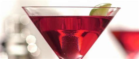 classic-cosmo-cocktail-recipe-for-christmas-and image