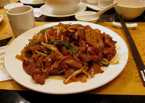top-10-authentic-cantonese-dishes-spoon-university image