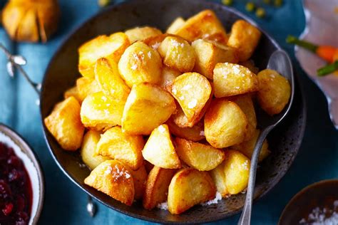crunchy-confit-roast-potatoes-recipe-better-homes-and image