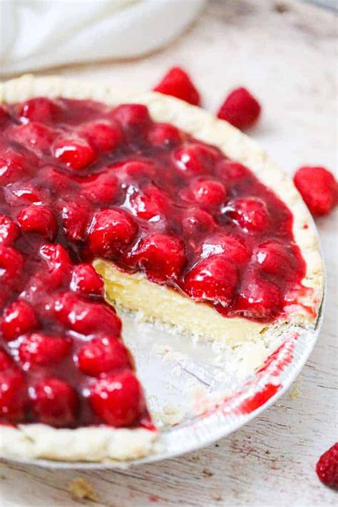raspberry-vanilla-custard-pudding-pie-the-baking image