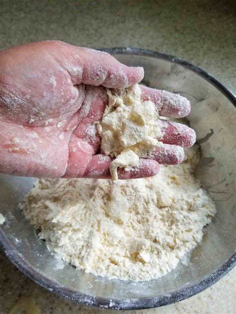 flaky-cream-cheese-dough-hand-pie-dough-baking image