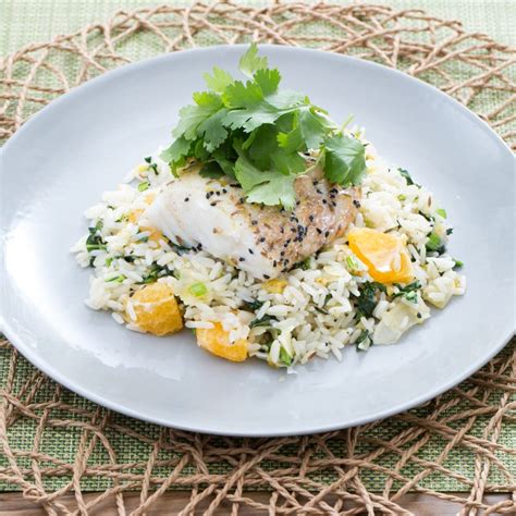 recipe-banana-leaf-steamed-cod-with-spiced-rice-yu image