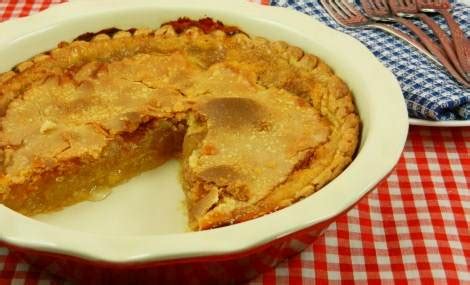 ritz-mock-apple-pie-recipe-momswhothinkcom image
