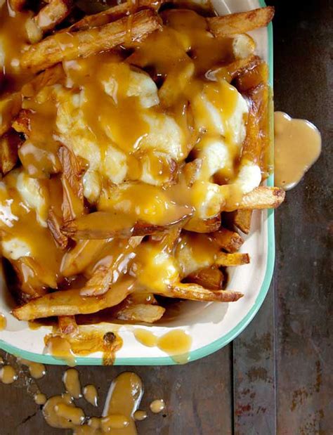 poutine-french-fries-with-gravy-and-cheese-curds image