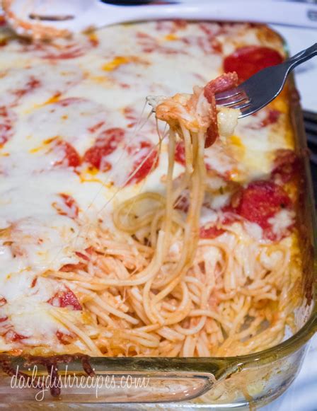 pepperoni-pizza-spaghetti-casserole-daily image